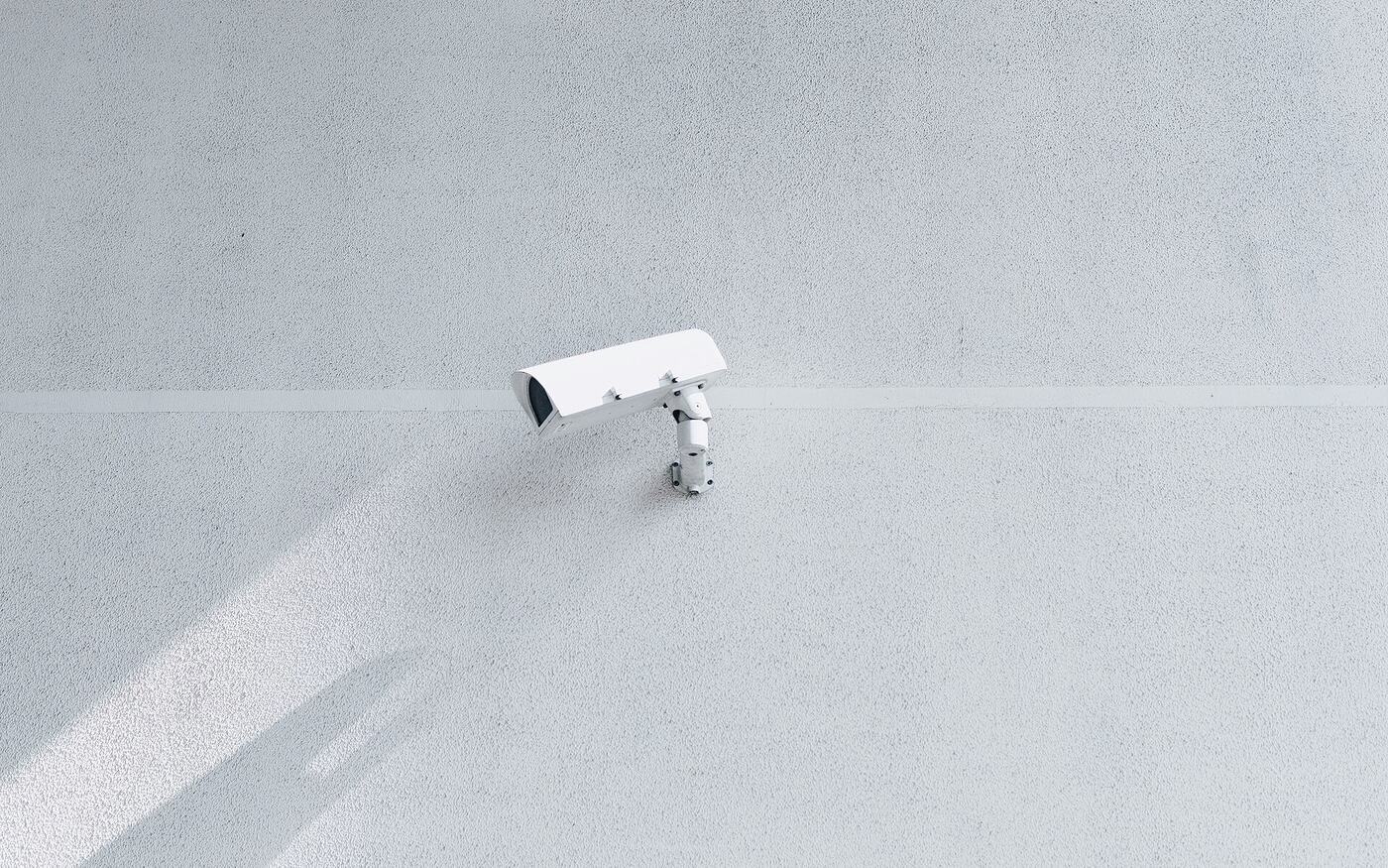Tracking pixels: how senders know you opened their email